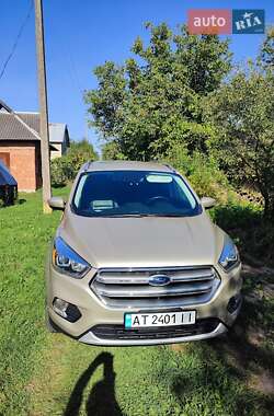 Позашляховик / Кросовер Ford Escape 2017 в Калуші