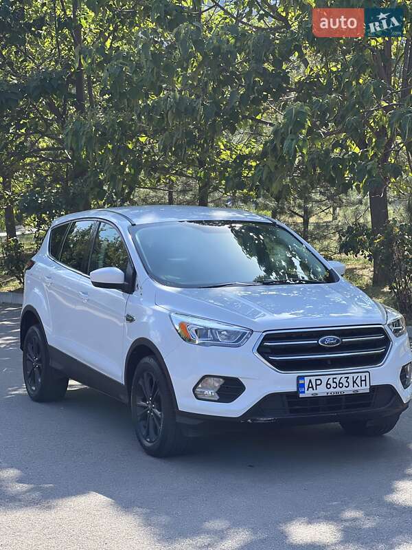 Ford Escape 2017
