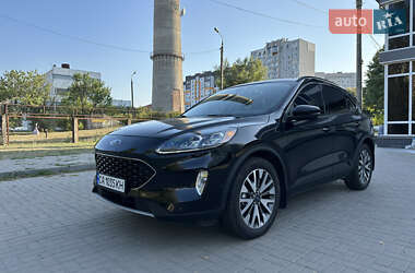 Внедорожник / Кроссовер Ford Escape 2020 в Черкассах