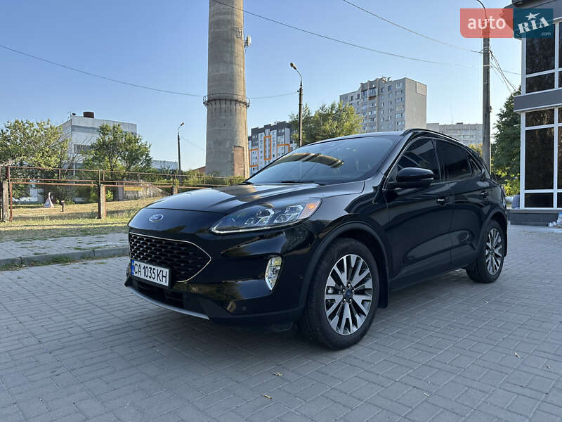 Внедорожник / Кроссовер Ford Escape 2020 в Черкассах