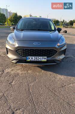 Внедорожник / Кроссовер Ford Escape 2022 в 