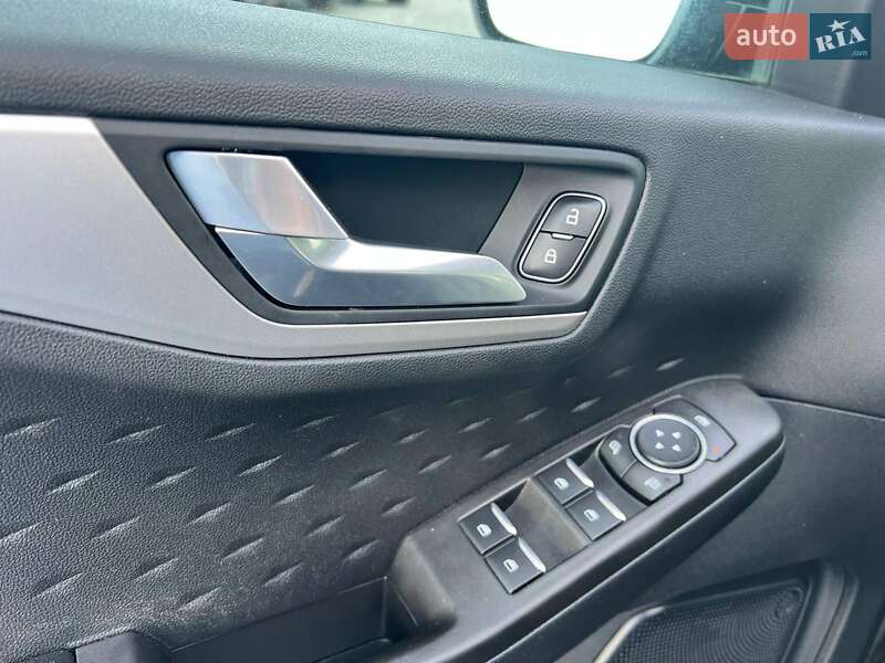 Внедорожник / Кроссовер Ford Escape 2020 в Львове фото 16 Внедорожник / Кроссовер Ford Escape 2020 в Львове