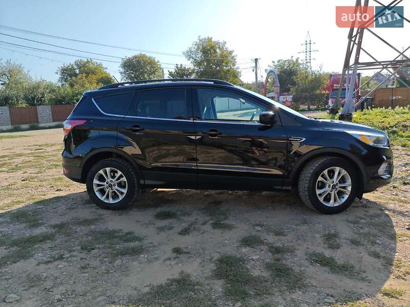 Позашляховик / Кросовер Ford Escape 2017 в Івано-Франківську фото 8 Позашляховик / Кросовер Ford Escape 2017 в Івано-Франківську