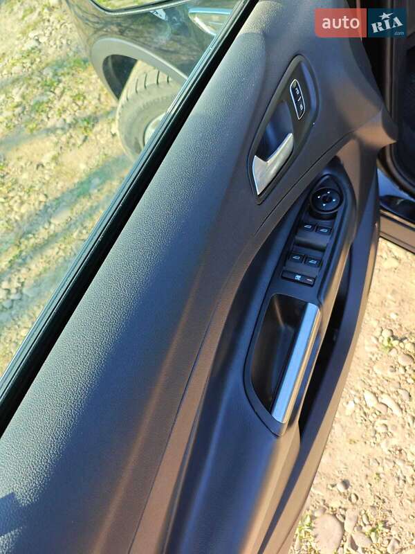 Позашляховик / Кросовер Ford Escape 2017 в Івано-Франківську фото 22 Позашляховик / Кросовер Ford Escape 2017 в Івано-Франківську