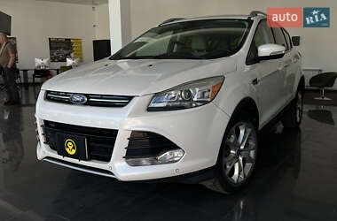 Внедорожник / Кроссовер Ford Escape 2014 в 