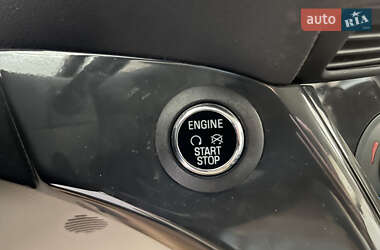 Внедорожник / Кроссовер Ford Escape 2014 в 