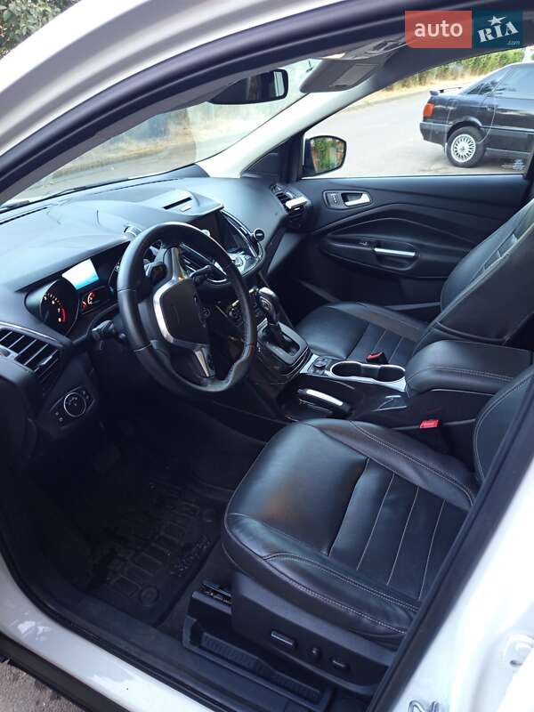 Позашляховик / Кросовер Ford Escape 2015 в Одесі фото 3 Позашляховик / Кросовер Ford Escape 2015 в Одесі