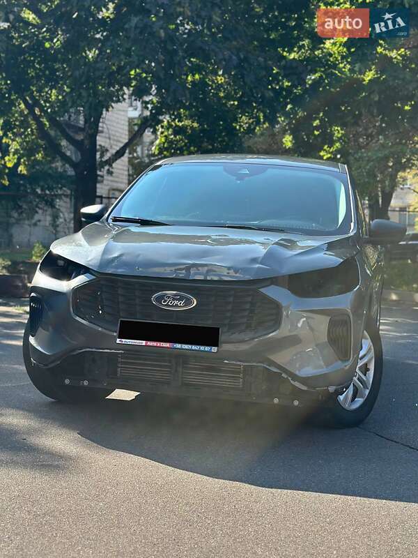 Внедорожник / Кроссовер Ford Escape 2023 в Киеве