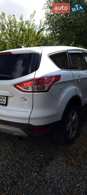 Внедорожник / Кроссовер Ford Escape 2013 в Киеве