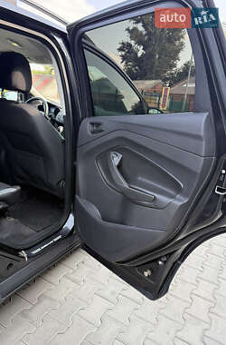 Внедорожник / Кроссовер Ford Escape 2013 в 
