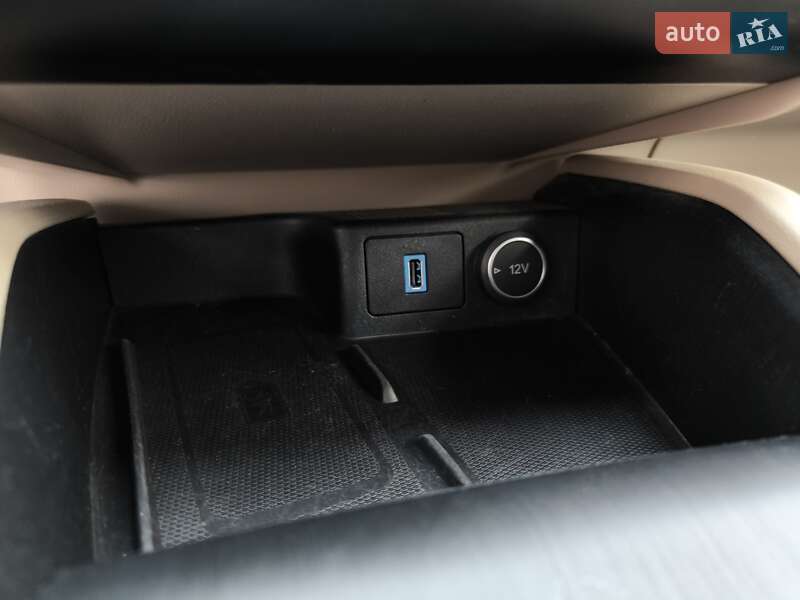 Внедорожник / Кроссовер Ford Escape 2020 в Ивано-Франковске фото 46 Внедорожник / Кроссовер Ford Escape 2020 в Ивано-Франковске