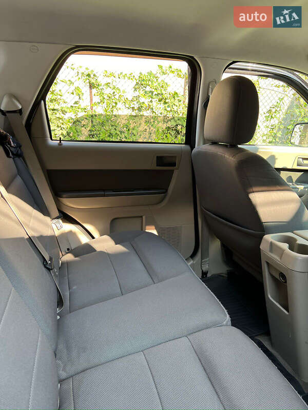 Внедорожник / Кроссовер Ford Escape 2008 в Измаиле фото 17 Внедорожник / Кроссовер Ford Escape 2008 в Измаиле