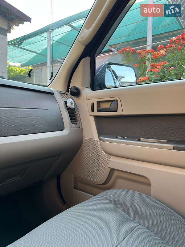 Внедорожник / Кроссовер Ford Escape 2008 в Измаиле фото 18 Внедорожник / Кроссовер Ford Escape 2008 в Измаиле