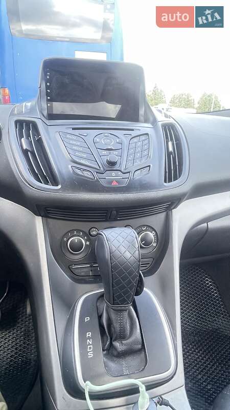 Внедорожник / Кроссовер Ford Escape 2013 в Львове