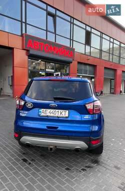 Позашляховик / Кросовер Ford Escape 2017 в Дніпрі