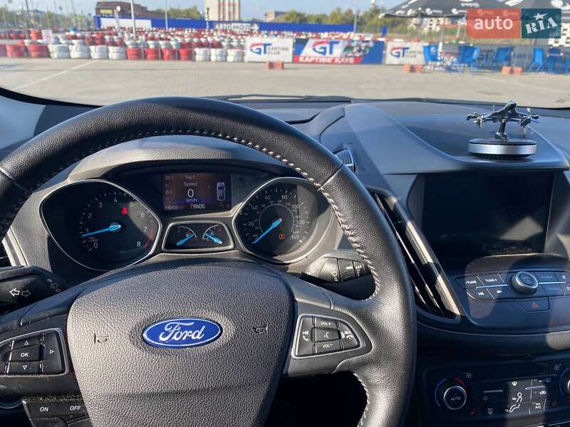 Внедорожник / Кроссовер Ford Escape 2019 в Виннице