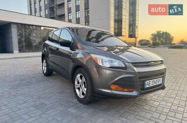 Внедорожник / Кроссовер Ford Escape 2015 в 