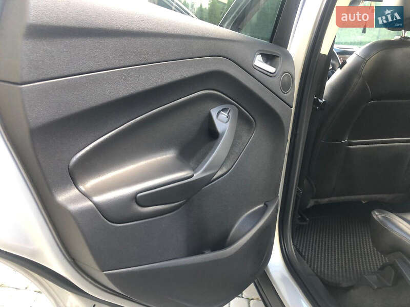Внедорожник / Кроссовер Ford Escape 2014 в Трускавце