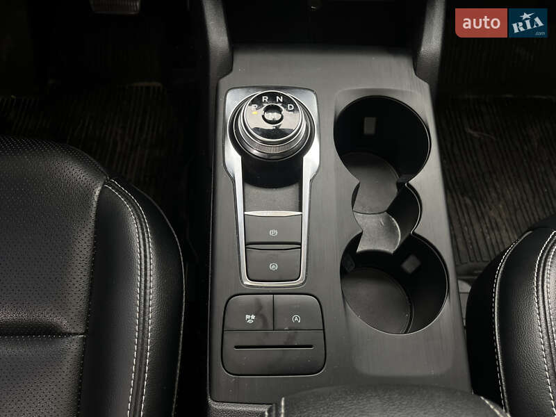 Позашляховик / Кросовер Ford Escape 2019 в Львові фото 17 Позашляховик / Кросовер Ford Escape 2019 в Львові