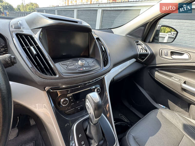 Внедорожник / Кроссовер Ford Escape 2013 в Тернополе