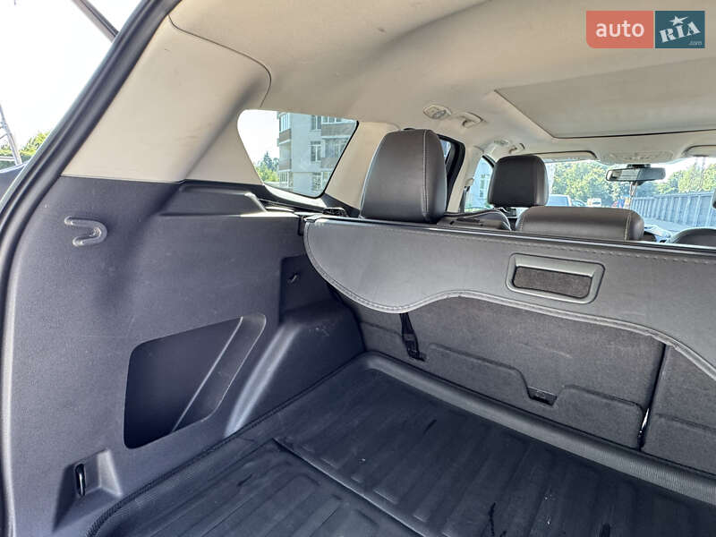 Внедорожник / Кроссовер Ford Escape 2013 в Тернополе