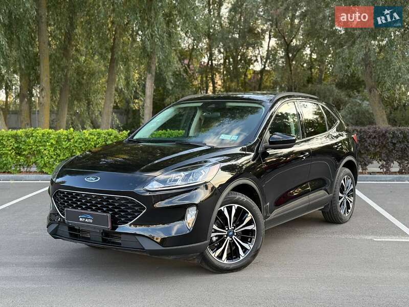 Внедорожник / Кроссовер Ford Escape 2022 в 