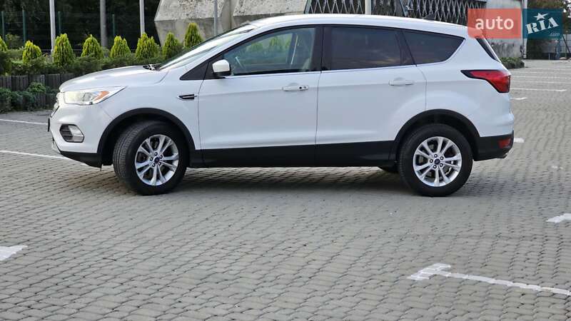 Внедорожник / Кроссовер Ford Escape 2019 в Тернополе фото 19 Внедорожник / Кроссовер Ford Escape 2019 в Тернополе
