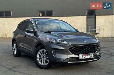 Внедорожник / Кроссовер Ford Escape 2021 в Киеве