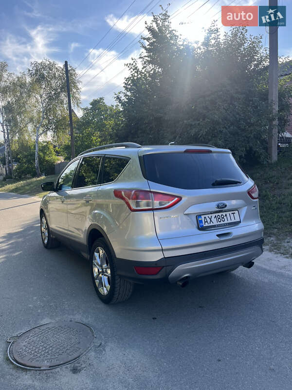 Внедорожник / Кроссовер Ford Escape 2016 в Богодухове