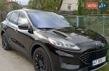 Внедорожник / Кроссовер Ford Escape 2021 в Ивано-Франковске