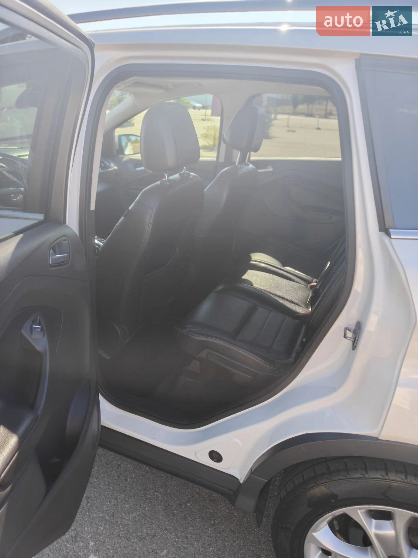 2015 Ford Escape - мініатюра 9