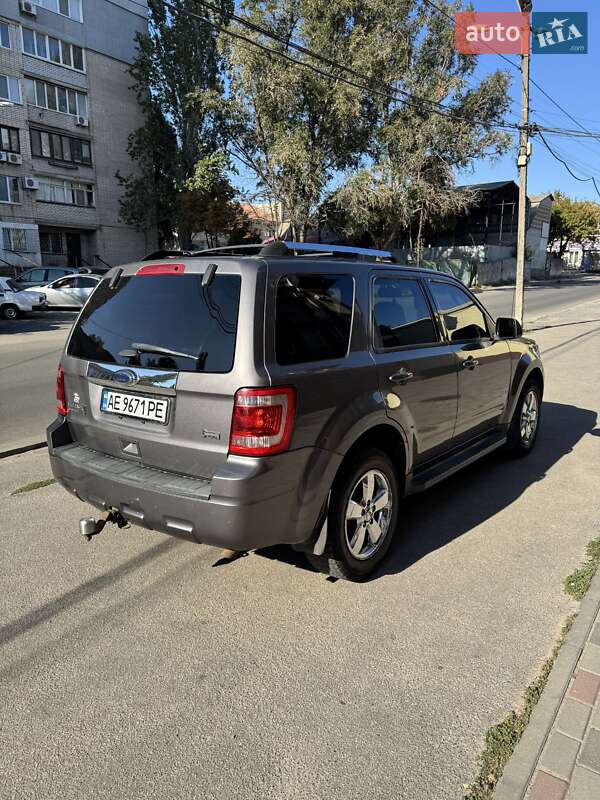 Внедорожник / Кроссовер Ford Escape 2011 в Днепре