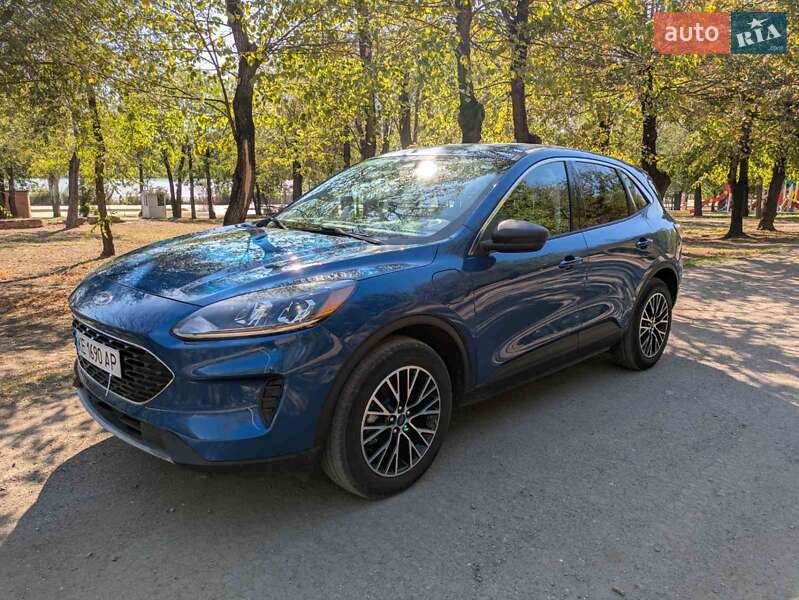 Позашляховик / Кросовер Ford Escape 2022 в Кривому Розі
