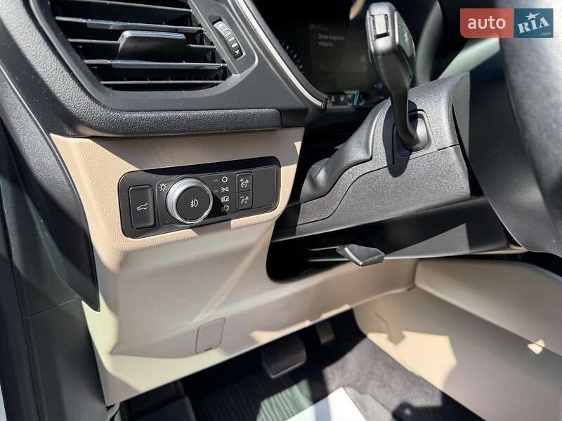 Внедорожник / Кроссовер Ford Escape 2021 в Запорожье