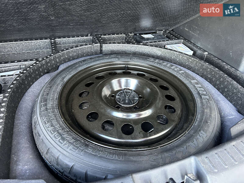 Внедорожник / Кроссовер Ford Escape 2018 в Черкассах