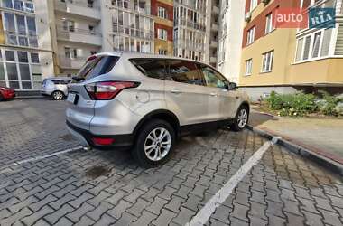 Внедорожник / Кроссовер Ford Escape 2017 в Тернополе