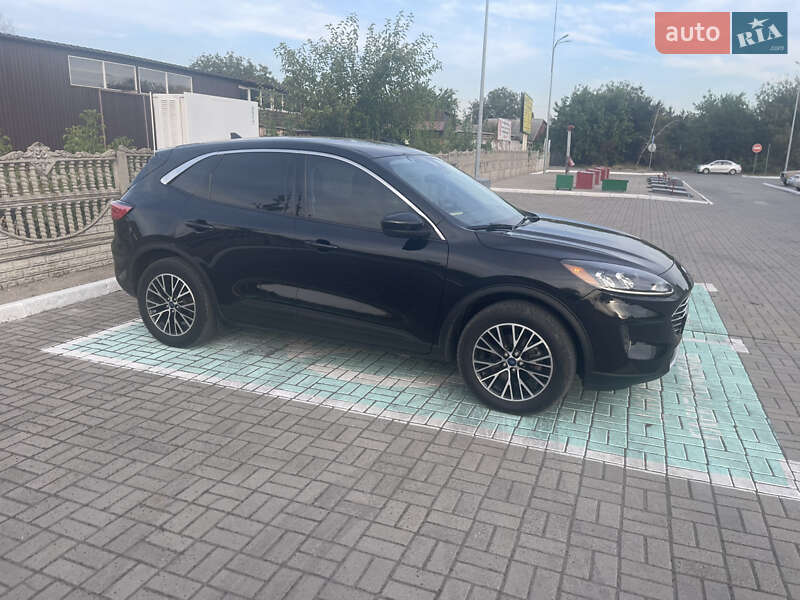 Внедорожник / Кроссовер Ford Escape 2022 в Киеве фото 8 Внедорожник / Кроссовер Ford Escape 2022 в Киеве