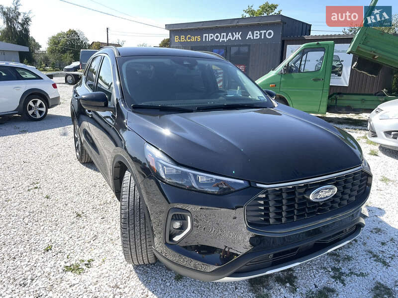 Внедорожник / Кроссовер Ford Escape 2023 в Киеве