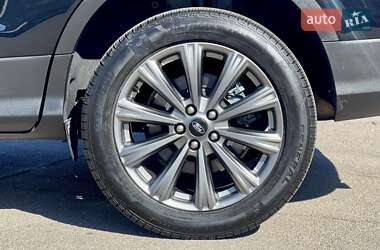 Внедорожник / Кроссовер Ford Escape 2017 в 