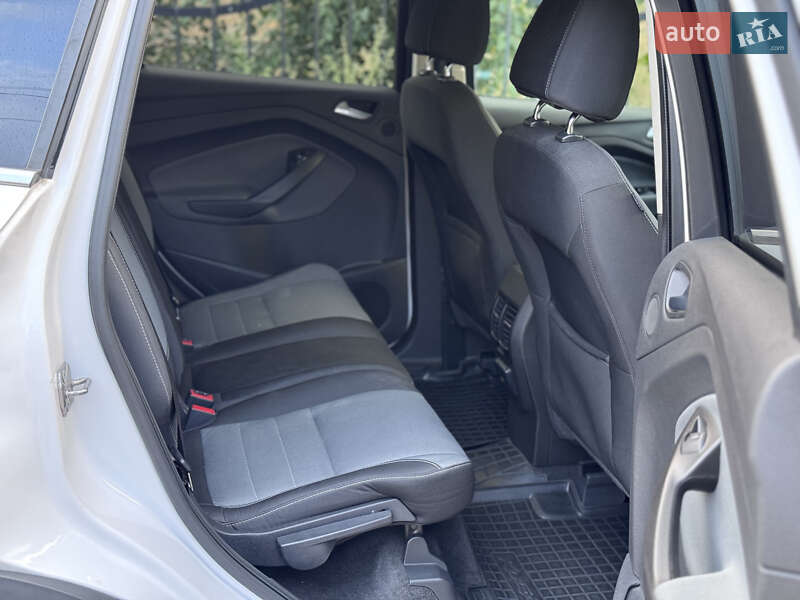 Позашляховик / Кросовер Ford Escape 2012 в Києві