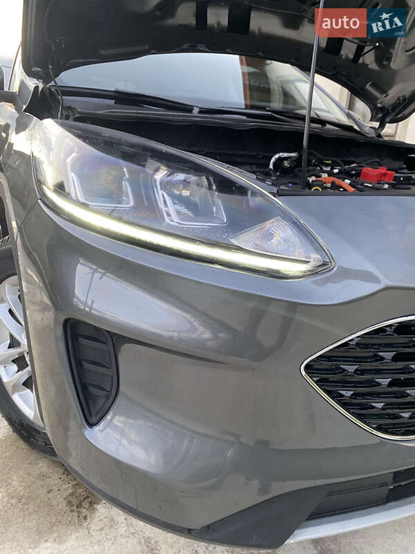 Внедорожник / Кроссовер Ford Escape 2022 в Ивано-Франковске