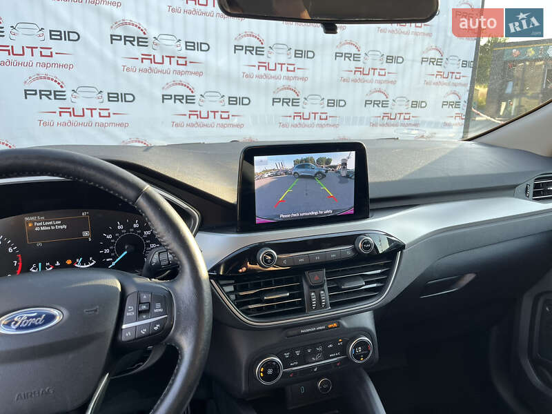 Позашляховик / Кросовер Ford Escape 2019 в Львові