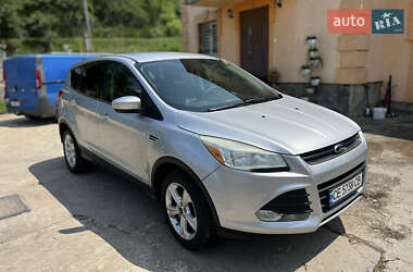Внедорожник / Кроссовер Ford Escape 2013 в 