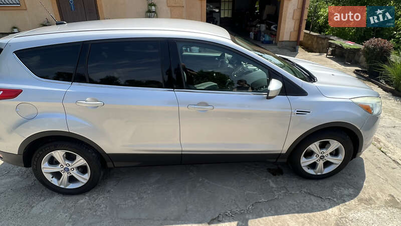Внедорожник / Кроссовер Ford Escape 2013 в Черновцах фото 5 Внедорожник / Кроссовер Ford Escape 2013 в Черновцах