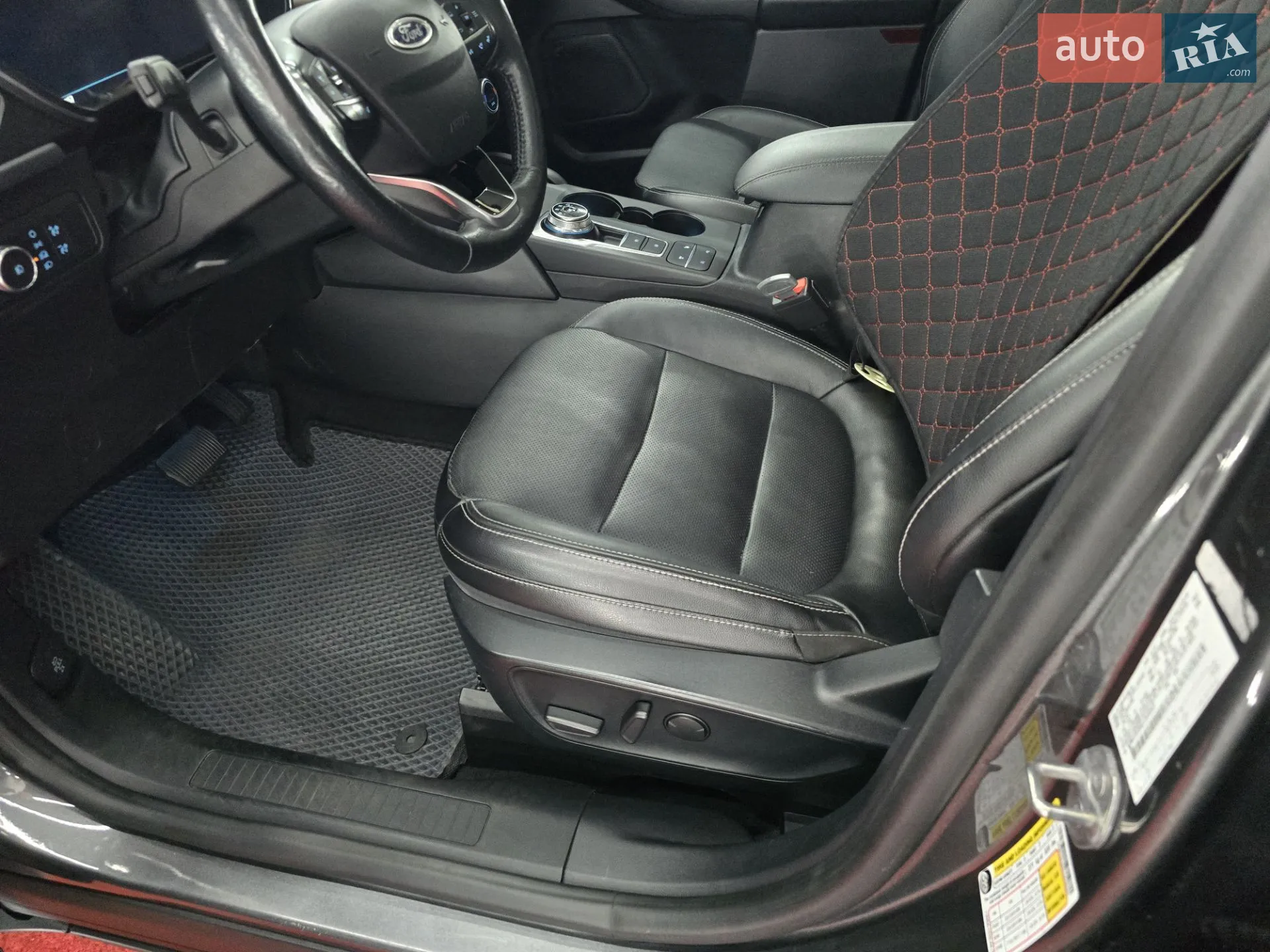 2019 Ford Escape - мініатюра 34