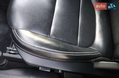 Позашляховик / Кросовер Ford Escape 2019 в 