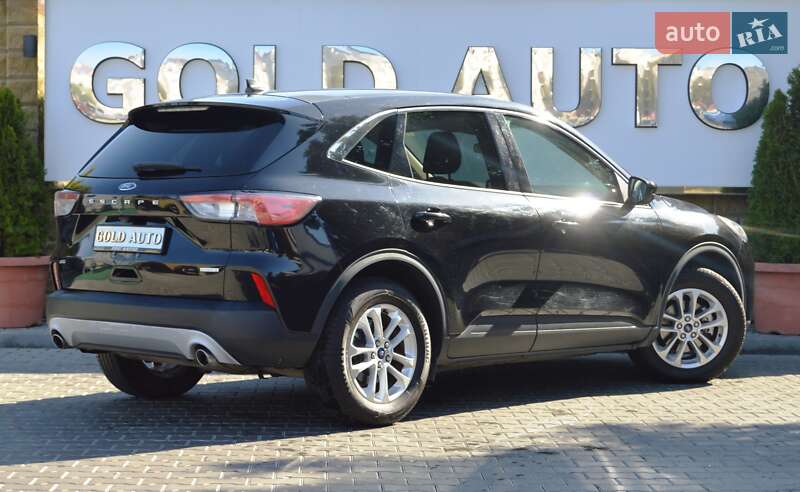 Внедорожник / Кроссовер Ford Escape 2020 в Одессе