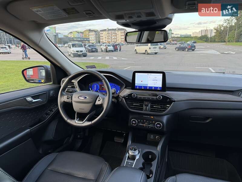 Внедорожник / Кроссовер Ford Escape 2020 в Киеве