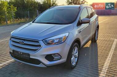 Внедорожник / Кроссовер Ford Escape 2019 в 