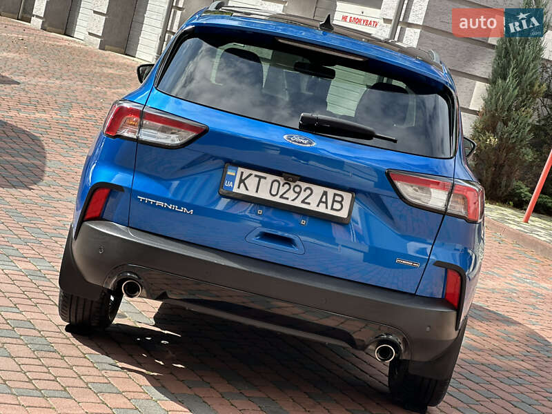 Внедорожник / Кроссовер Ford Escape 2020 в Ивано-Франковске